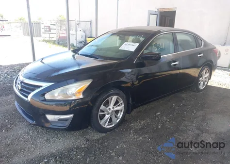 2013 Nissan Altima 2.5 Sv z USA, uszkodzony, nr VIN 1N4AL3AP1DC133577